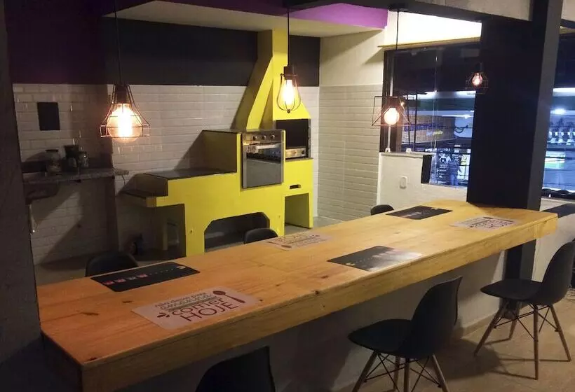 Utopia Hostel