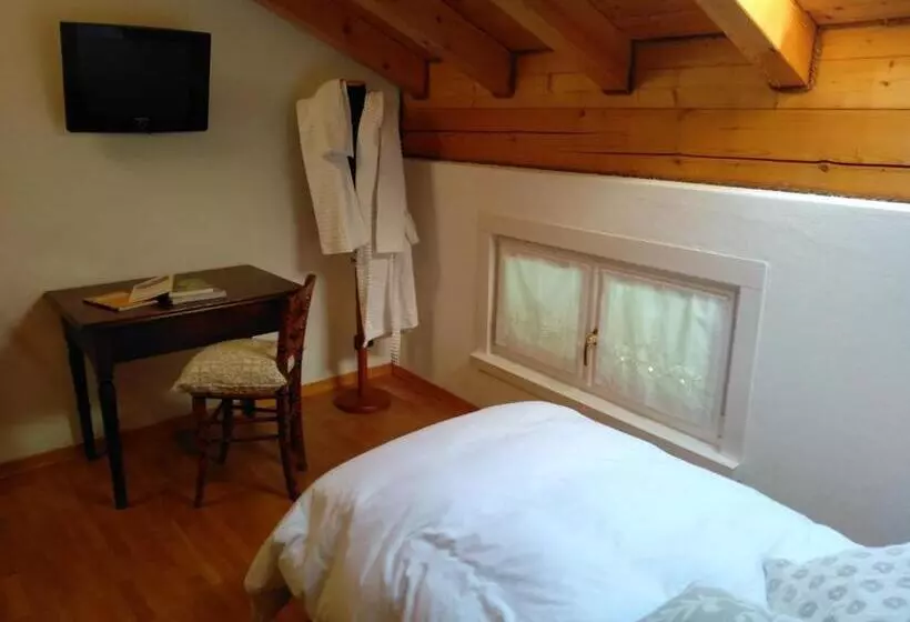 Aamiaismajoitus (B&B) Samecà