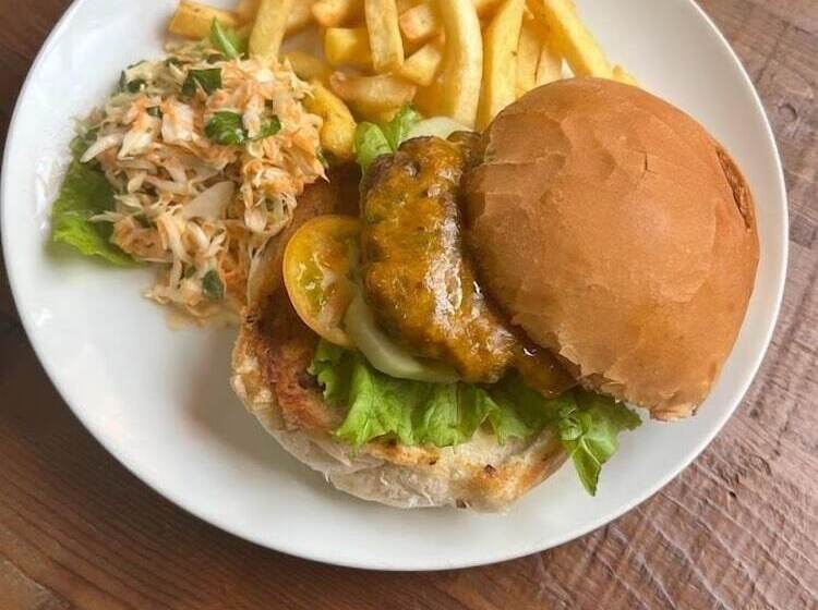 تختخواب و صبحانه The Stafford Lodge