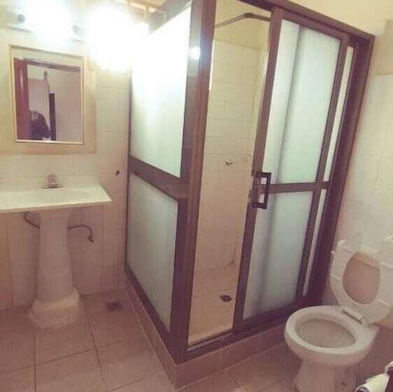 تختخواب و صبحانه The Stafford Lodge