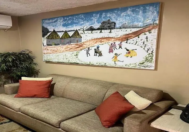 تختخواب و صبحانه The Stafford Lodge