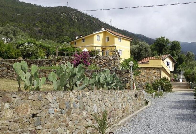 בית מלון כפרי Agriturismo Argentea