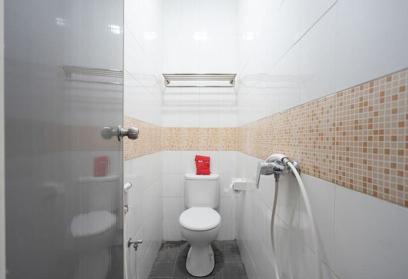 بنسيون Reddoorz Plus @ Danau Sunter Utara