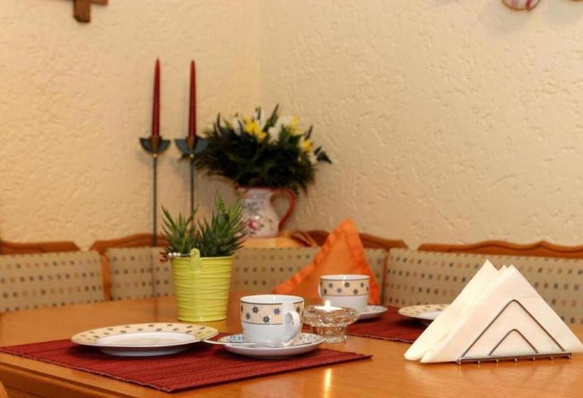 Wohlfühlpension Gibis Annathal