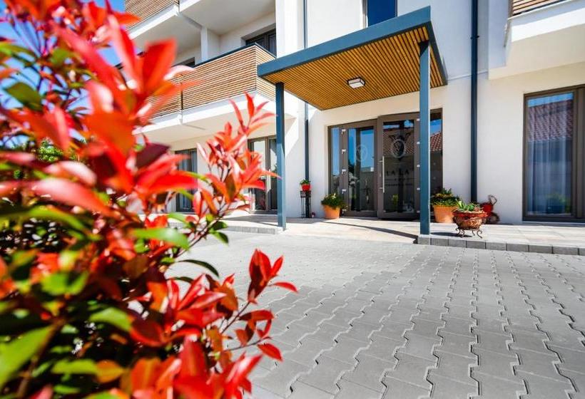 بنسيون Villa La Via