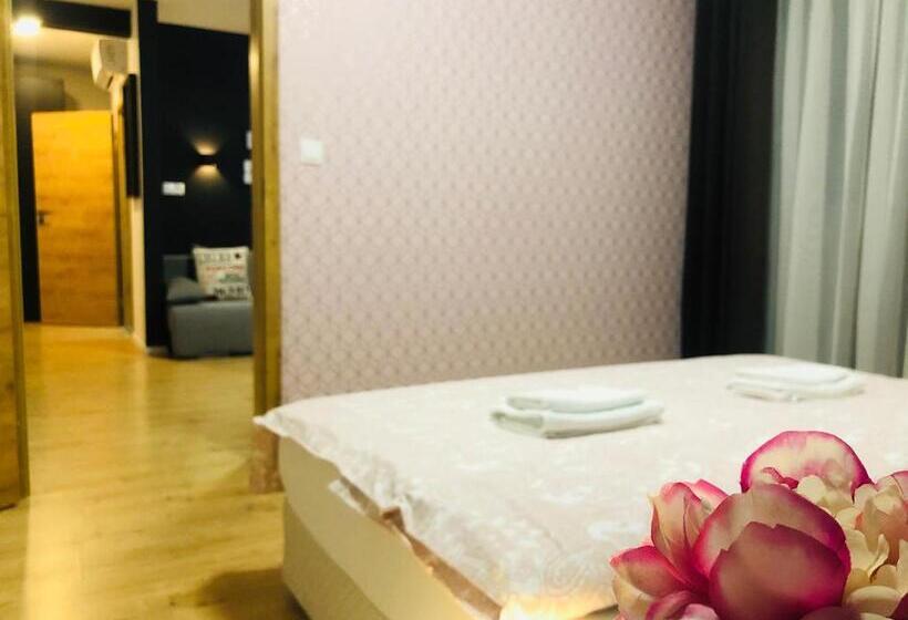 بنسيون Villa La Via