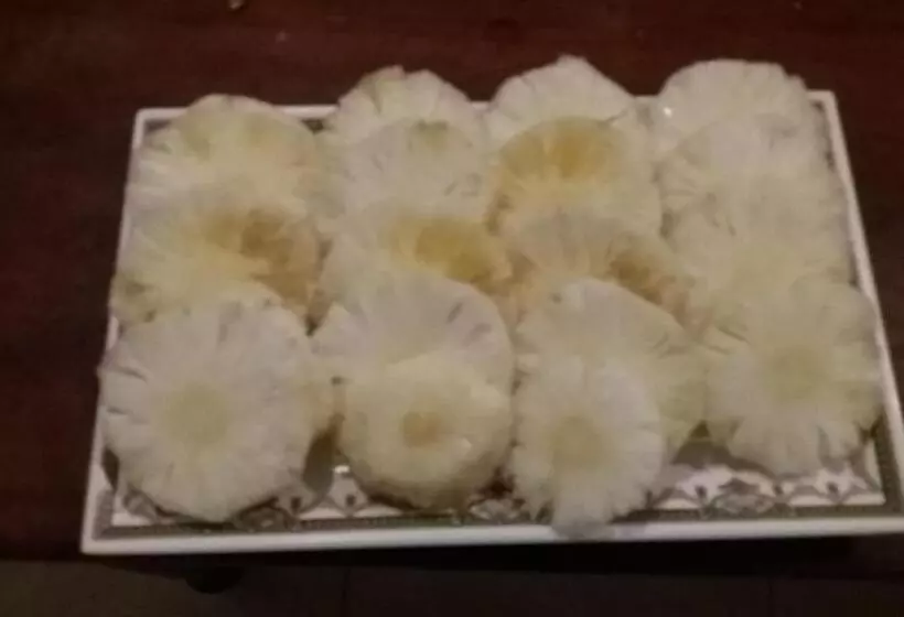 تختخواب و صبحانه Chez Sabine