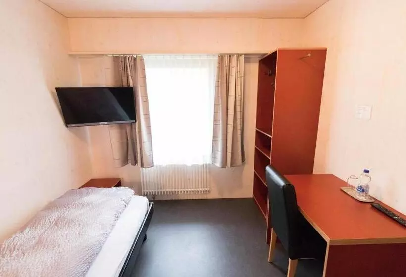 ベッドアンドブレックファースト Gasthaus Ochsen