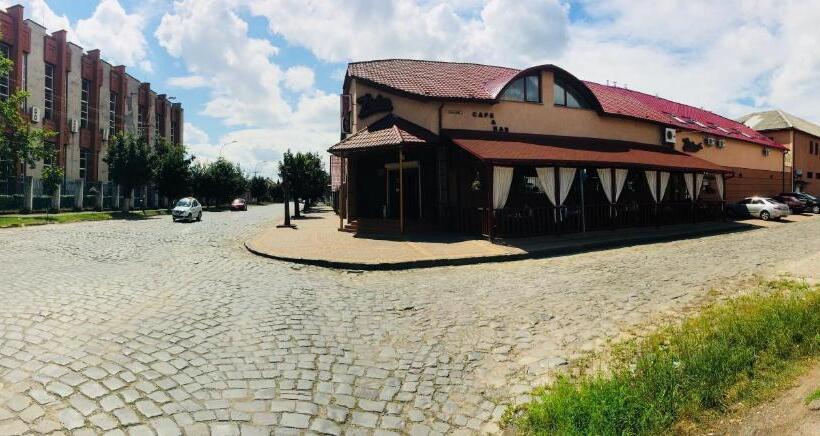 Отель Bolero Plus