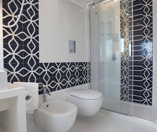 ペンション Al Chiar Di Luna