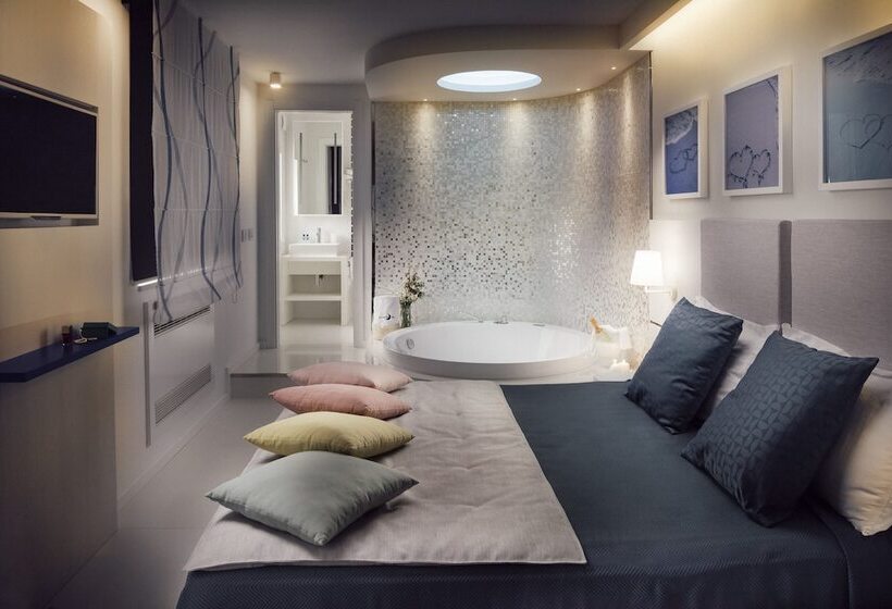 ペンション Al Chiar Di Luna