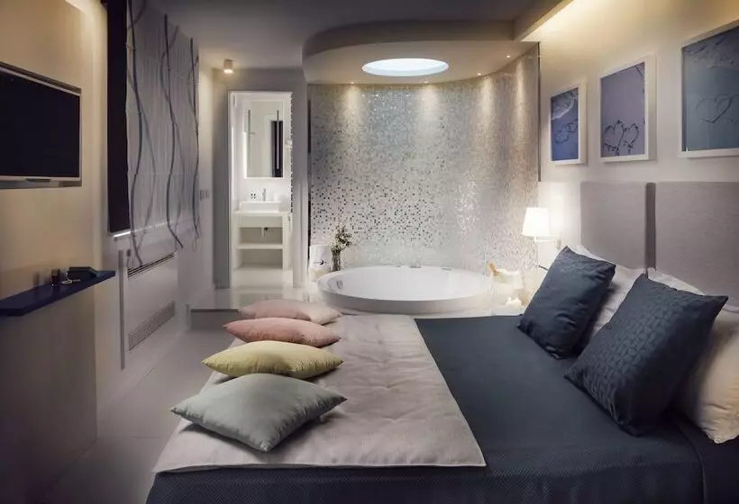 Majatalo Al Chiar Di Luna