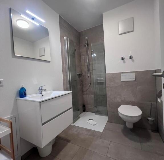 Pensão Newage Boardinghaus P5