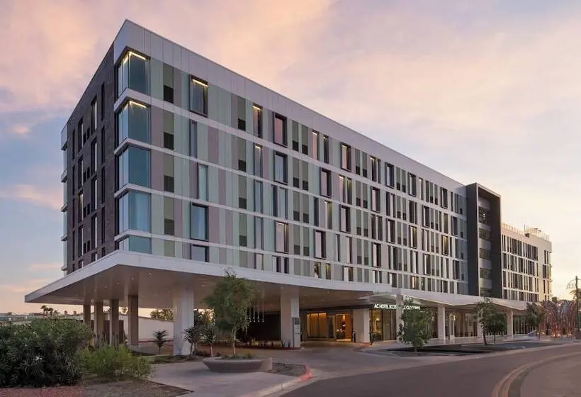Ac Hotel By Marriott Scottsdale Old Town