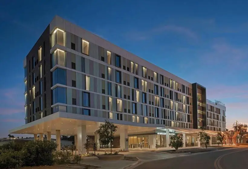 Ac Hotel By Marriott Scottsdale Old Town