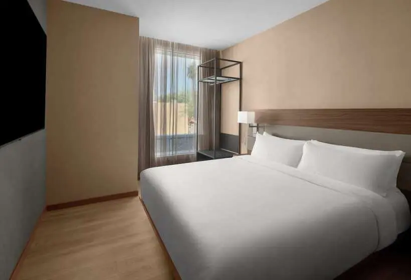 Ac Hotel By Marriott Scottsdale Old Town