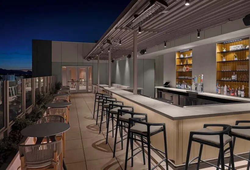 Ac Hotel By Marriott Scottsdale Old Town