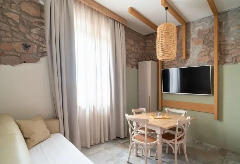 Hotiday Relais Costa Degli Etruschi