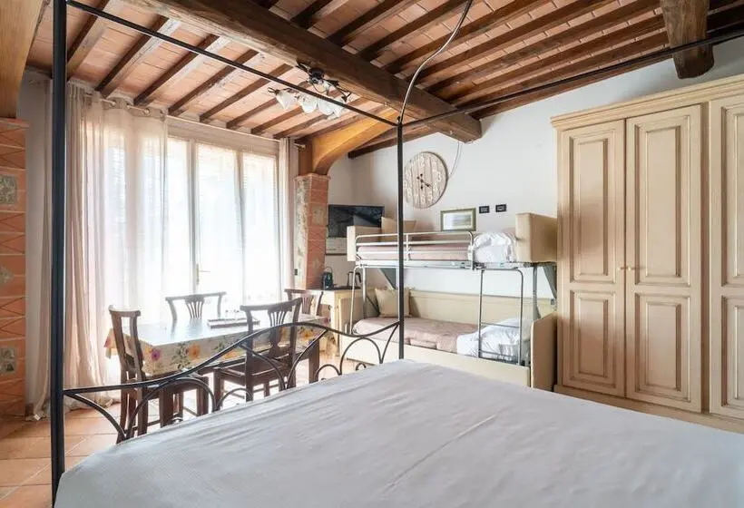 Hotiday Relais Costa Degli Etruschi