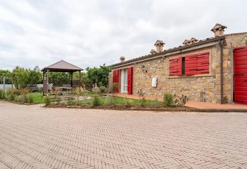 Hotiday Relais Costa Degli Etruschi
