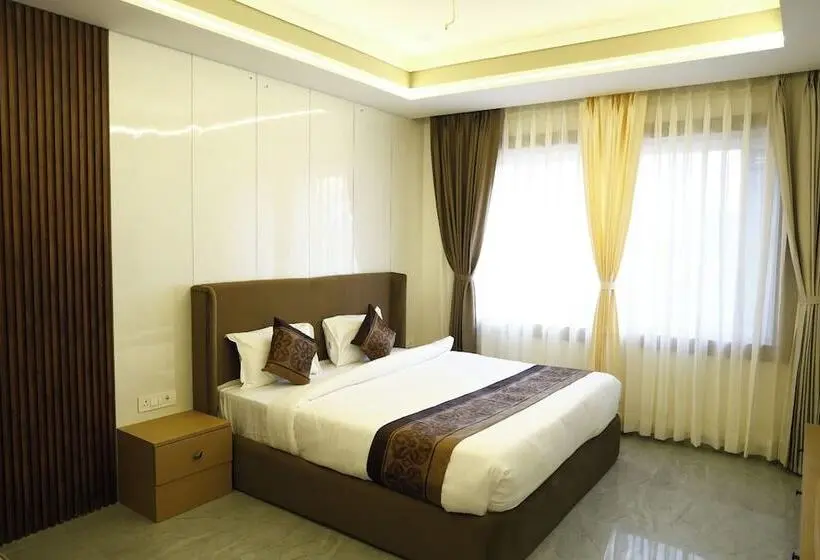 Devansh Palace And Resort