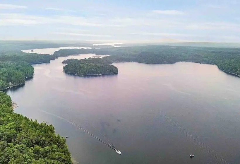 Elegant Lakefront Home Near Bar Harbor & Acadia With Modern Kitchen, Lake Views