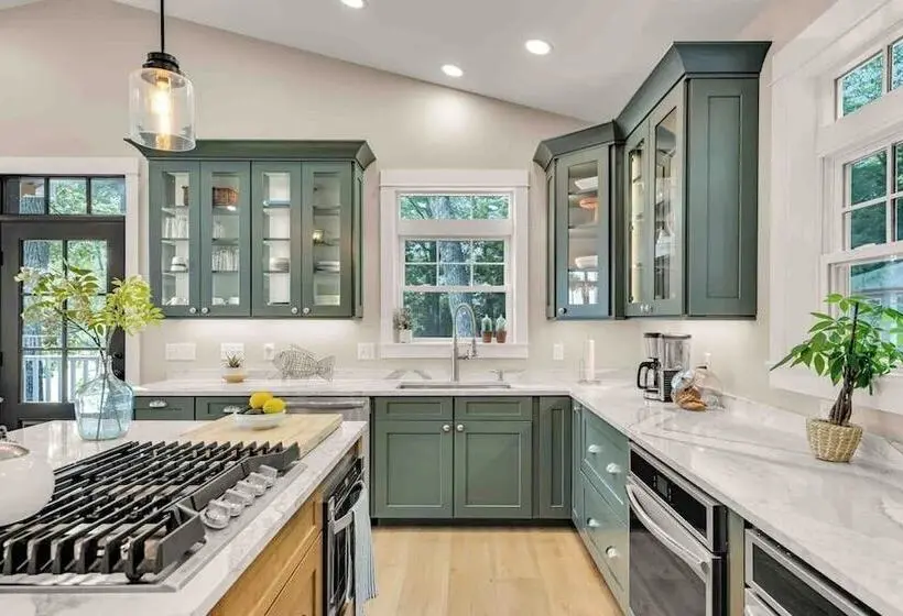 Elegant Lakefront Home Near Bar Harbor & Acadia With Modern Kitchen, Lake Views