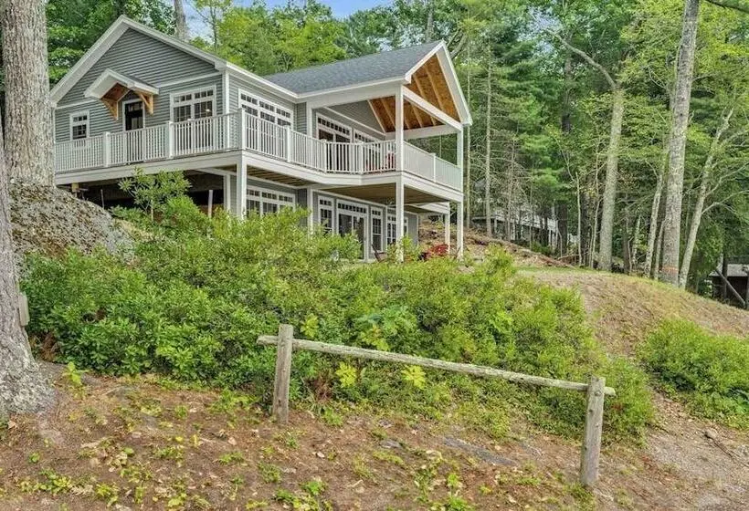 Elegant Lakefront Home Near Bar Harbor & Acadia With Modern Kitchen, Lake Views