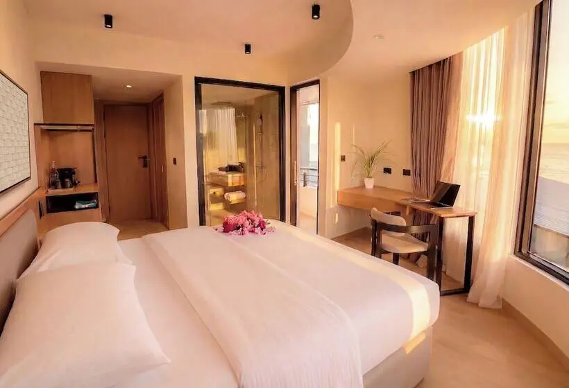 هتل Kinan Sentral Maldives