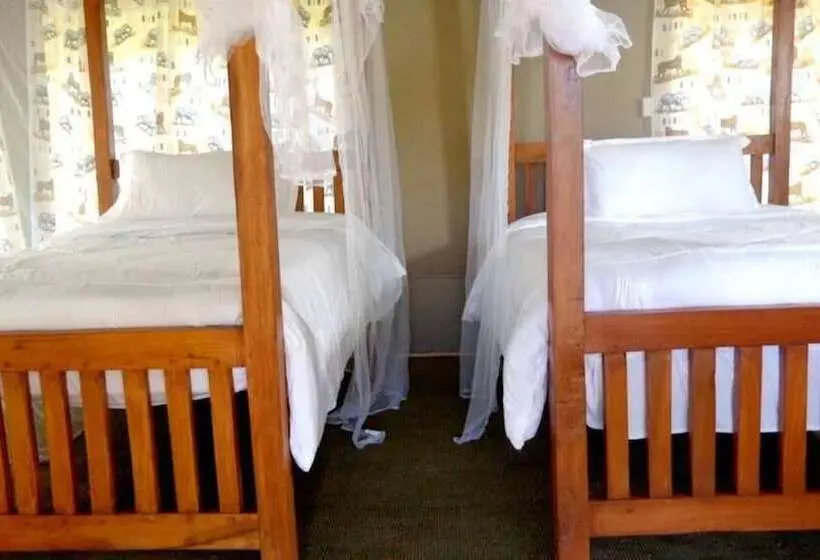 هتل Maboresho Tented Camp