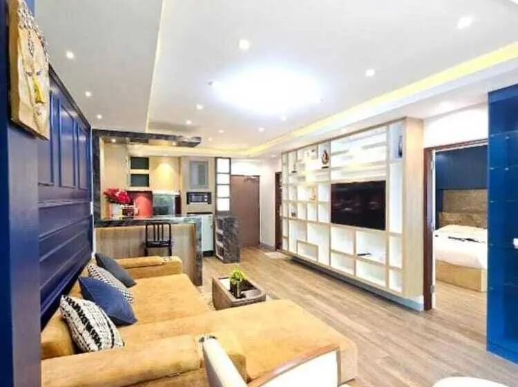 Hotelli M&m Rooftop Pattaya