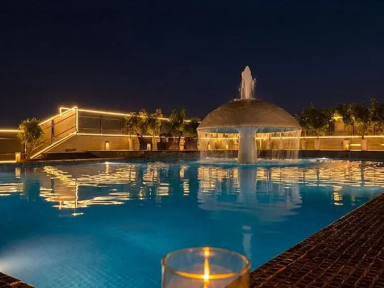 Msg Hotels And Resorts
