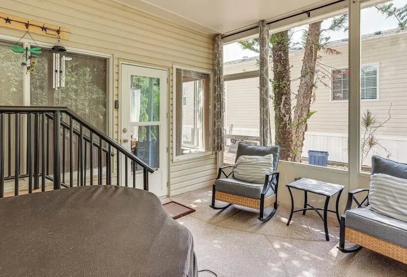 Pool + Dock Access! Boaters Base In Lake Placid