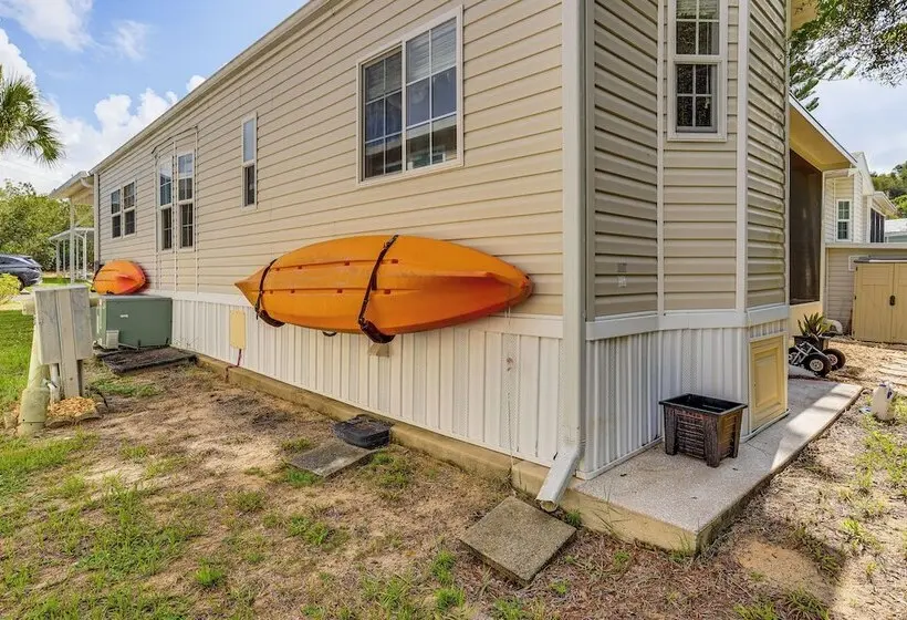 Pool + Dock Access! Boaters Base In Lake Placid