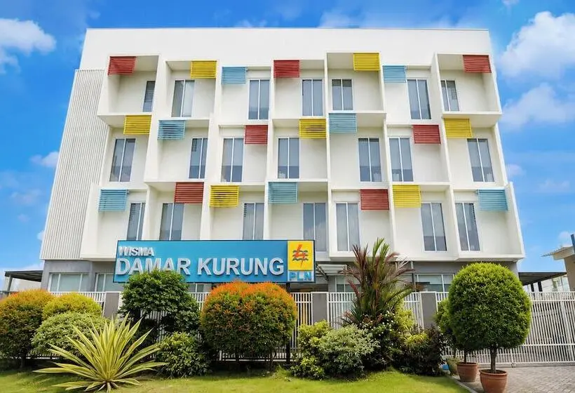 Townhouse Oak Hotel Damar Kurung