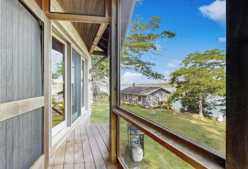 Waterfront Paradise With Dock, Big Yard, Sundeck & Epic Bay Views Dog Friendly