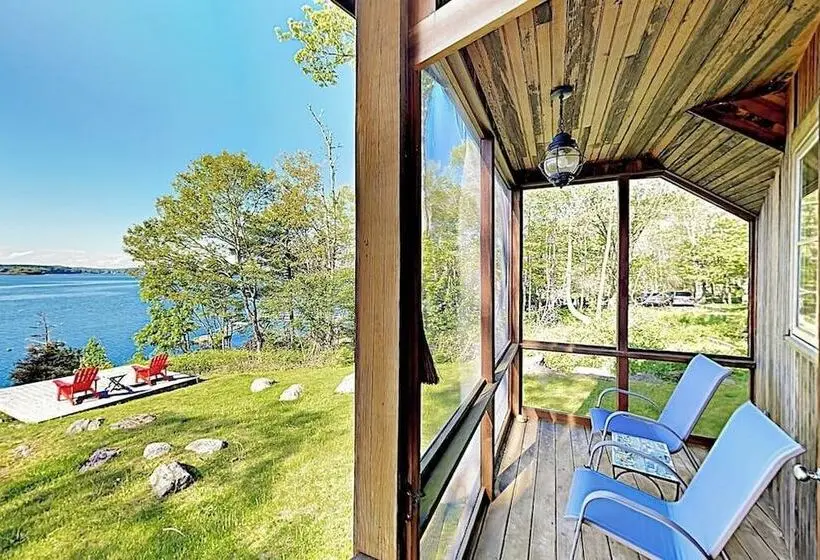 Waterfront Paradise With Dock, Big Yard, Sundeck & Epic Bay Views Dog Friendly