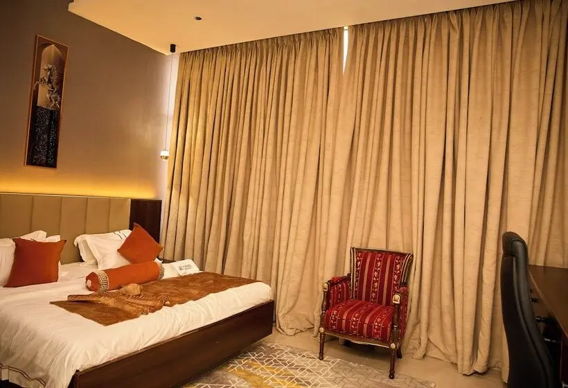 هاستل Treal Hotels & Suites