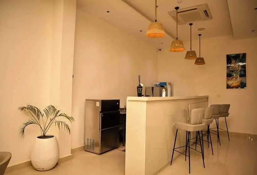 هاستل Treal Hotels & Suites