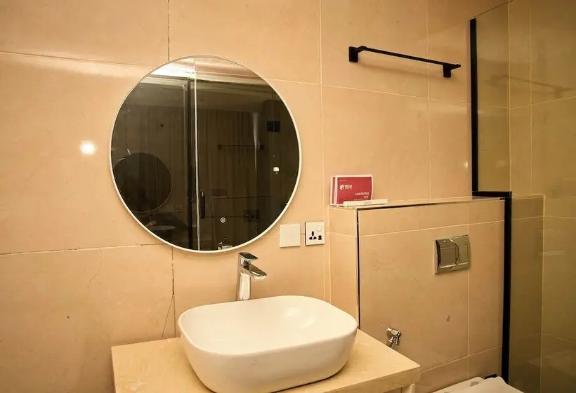 هاستل Treal Hotels & Suites