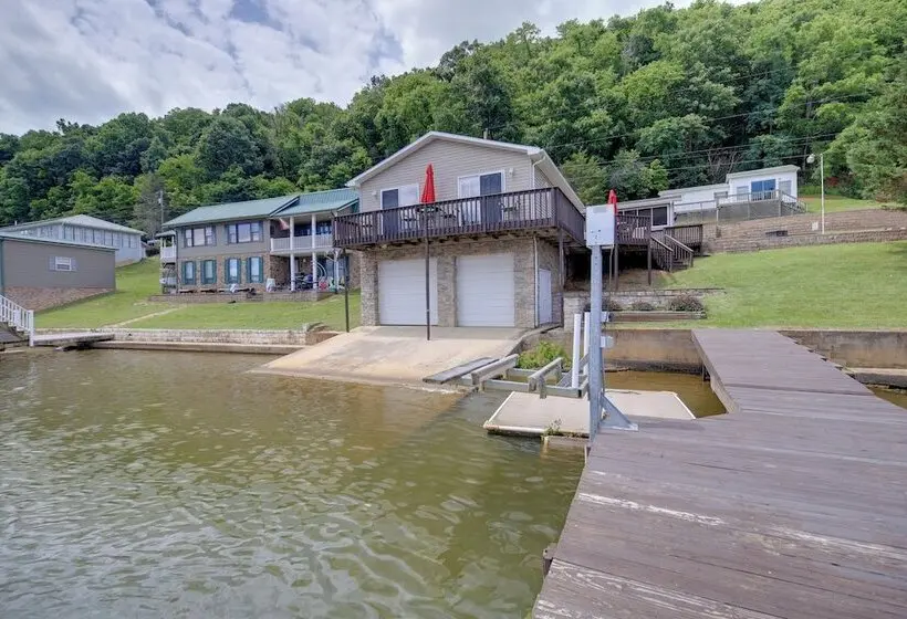 Fire Pit & Floating Dock! Claytor Lake Hideout
