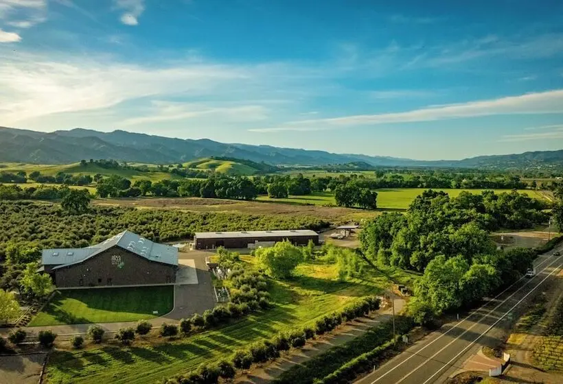 Hotelli Cache Creek Casino Resort