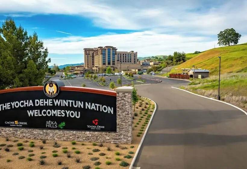 Hotelli Cache Creek Casino Resort