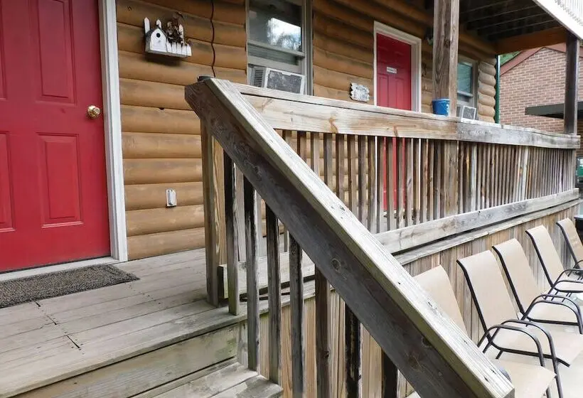 ホテル Historic Matewan House Lodging