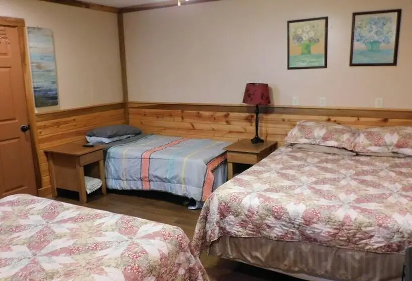 ホテル Historic Matewan House Lodging