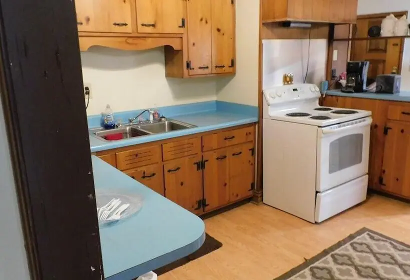 ホテル Historic Matewan House Lodging