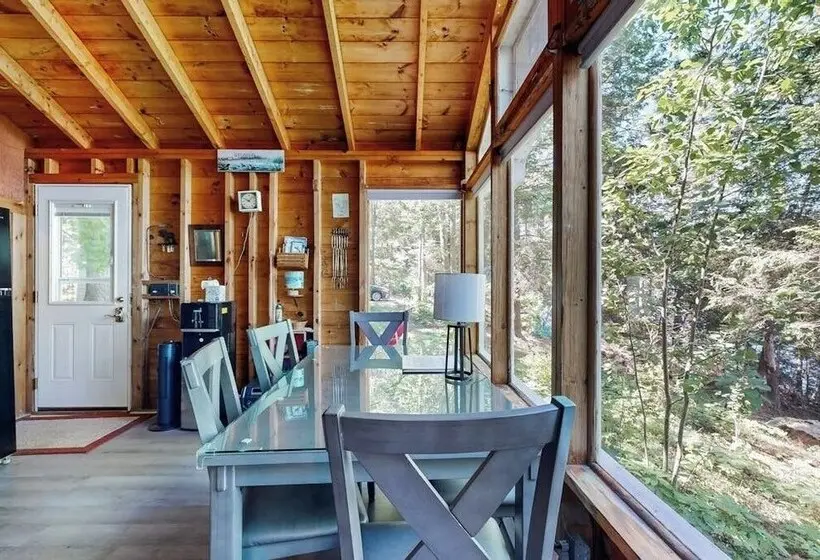 Lakefront Cottage With Dock, Screened Porch, & Island In Biscay Pond