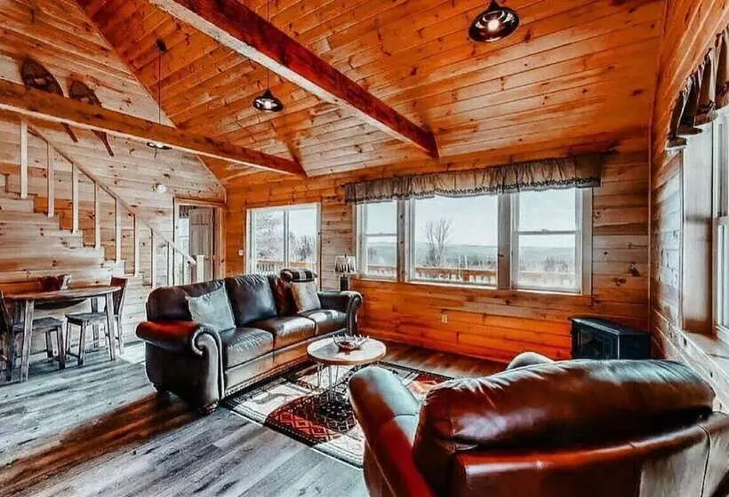 Moosehead State Of Mind, 3br Cabin With Mtn Views & Deck