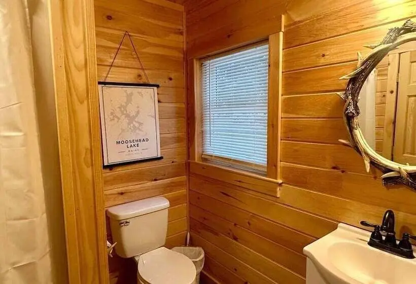 Moosehead State Of Mind, 3br Cabin With Mtn Views & Deck
