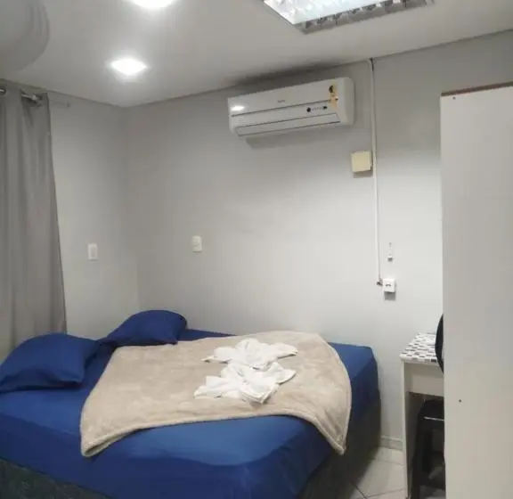 ペンション Pousada Central Quarto 1